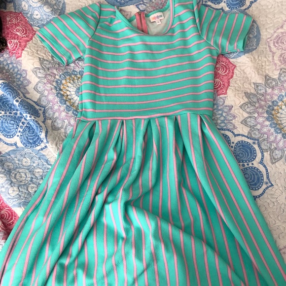 Lularoe - Picture 4 of 5